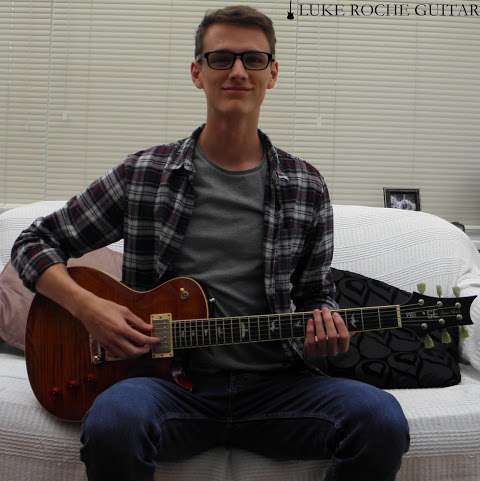 Luke Roche Guitar photo